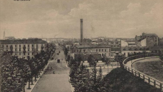 „Miasto z góry. Warszawa w przeddzień niepodległości”. Źródło: DSH
