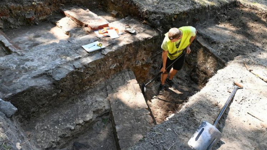 Prace archeologiczne prowadzone w okolicy Wisłoujścia. Gdańsk, 26.07.2018. Fot. PAP/A. Warżawa