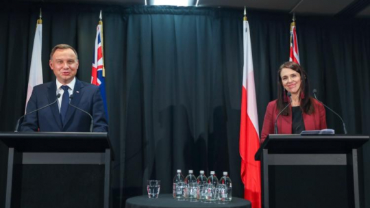22.08.2018 r. Auckland, Nowa Zelandia. Konferencja prezydenta RP Andrzeja Dudy z premier Nowej Zelandii Jacindą Ardern. Źródło: Kancelaria Prezydenta Rzeczypospolitej Polskiej