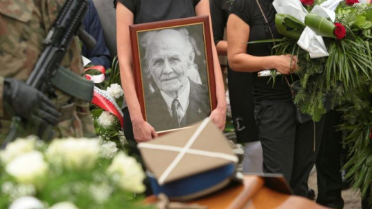  Bełżyce, 21.08.2018. Uroczystości pogrzebowe płk. Władysława Rokickiego. (sko) Fot. PAP/W. Jargiło 