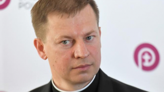 Rzecznik Konferencji Episkopatu Polski ks. Paweł Rytel-Andrianik. Fot. PAP/W. Pacewicz