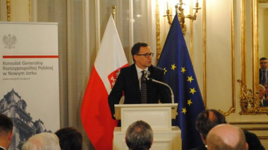 Nowy Jork, 05 10 2017. Inauguracja 39. Sesji Stałej Konferencji Muzeów, Archiwów i Bibliotek Polskich na Zachodzie. Konferencję otwiera prezes Instytutu Pamięci Narodowej dr Jarosław Szarek. Źródło: IPN