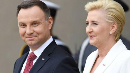 Prezydent Andrzej Duda z małżonką Agatą Kornhauser-Dudą. Fot. PAP/R. Pietruszka 