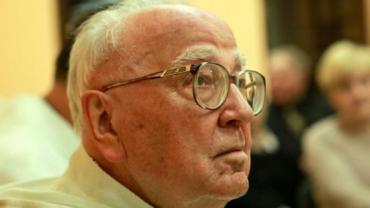 O. Jerzy Tomziński. 2013 r. Fot. PAP/W. Deska 
