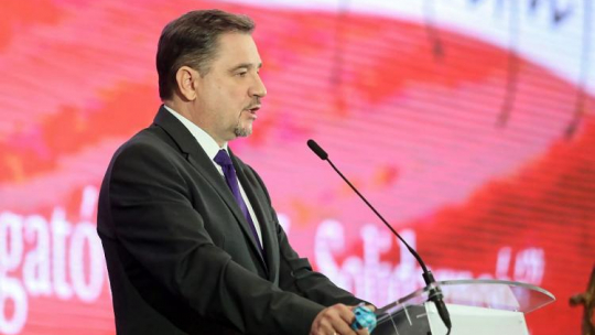 Szef NSZZ „Solidarność” Piotr Duda przemawia podczas XXIX Sesji Krajowego Zjazdu Delegatów NSZZ „Solidarność” w Częstochowie. Fot. PAP/W. Deska