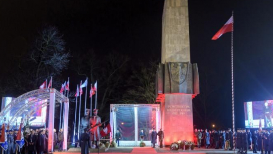 Poznań, 27.12.2018. Główne uroczystości rocznicowe przy pomniku Powstańców Wielkopolskich, 27 bm. W Poznaniu trwają obchody 100. rocznicy wybuchu Powstania Wielkopolskiego. Fot. PAP/J. Kaczmarczyk