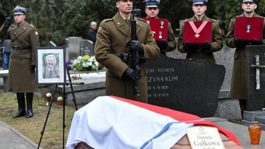 Uroczystości pogrzebowe płk. Danuty Gałkowej na Cmentarzu Wojskowym na Powązkach w Warszawie. Fot. PAP/B. Zborowski