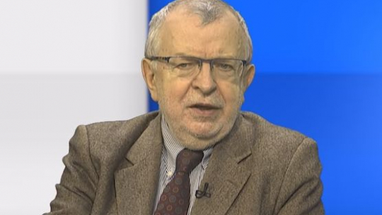 Prof. Zbigniew Lewicki. Źródło: YouTube