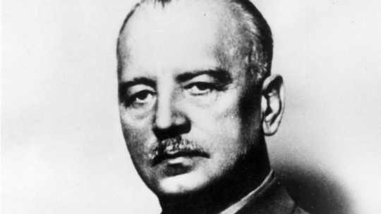 Gen. Władysław Sikorski w przemówieniu radiowym na falach BBC z 5 maja 1943 r. zwracał się do rodaków o pomoc dla Żydów walczących w getcie warszawskim. Fot. PAP/CAF-Archiwum/GJ