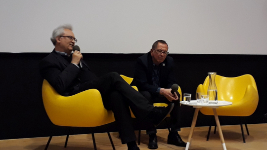 Prof. Włodzimierz Bolecki (L) oraz reżyser Andrzej Titkow podczas panelu w Domu Spotkań z Historią. Źródło; Archiwum prywatne A.K. 