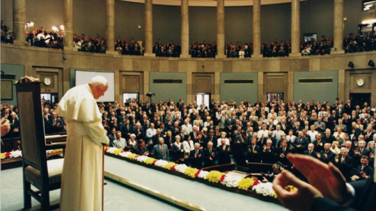 Ojciec Święty w Sejmie. Fot. Kancelaria Sejmu/Źródło: CIS