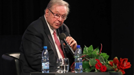 12.05.2019. Reżyser Krzysztof Zanussi na spotkaniu z publicznością w kinie Forum w Białymstoku.  PAP/A. Reszko