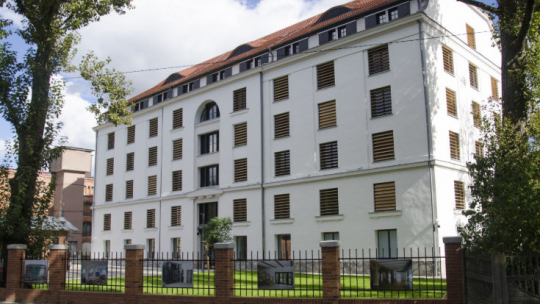 Biały spichlerz w Słupsku. 