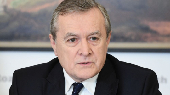 Warszawa, 26.07.2019. Wicepremier, minister kultury Piotr Gliński. Fot. PAP/R. Pietruszka