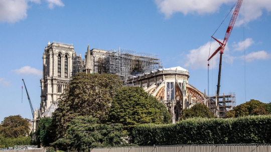 Katedra Notre-Dame. 19.08.2019. Fot. PAP/EPA