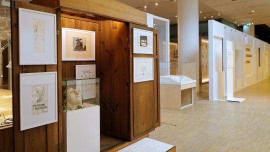 Prezentacja części z 21 prac scenograficznych Tadeusza Kantora zakupionych przez Muzeum Śląskie w Katowicach. 09.2019. Fot. PAP/A. Grygiel