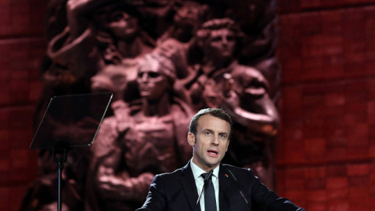 Prezydent Francji Emmanuel Macron podczas V Światowego Forum Holokaustu. Fot. PAP/EPA