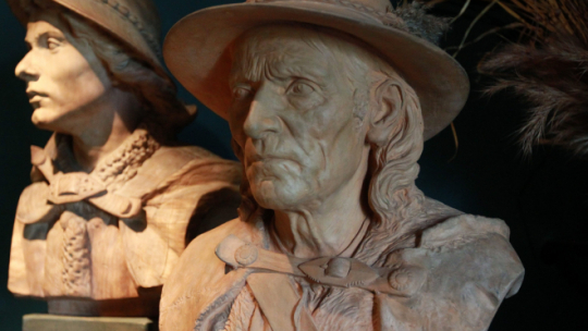 Zakopane 26.07.2014. Wnętrze zbudowanej w latach 1892-1893 wg. projektu Stanisława Witkiewicza Willi Koliba - pierwszego budynku w stylu zakopiańskim. Fot. PAP/G. Momot