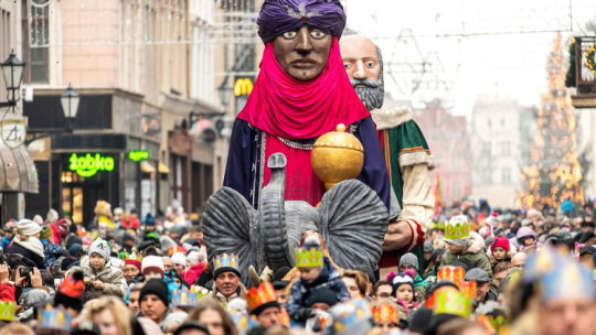 Orszak Trzech Króli. Toruń, 06.01.2020. Fot. PAP/T. Żmijewski