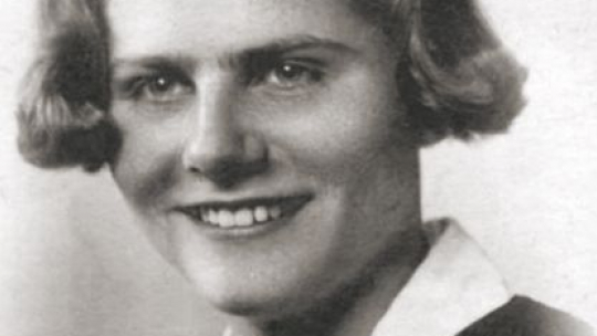 Ewa Matuszewska. Fot. CAW. Źródło: Wikimedia Commons