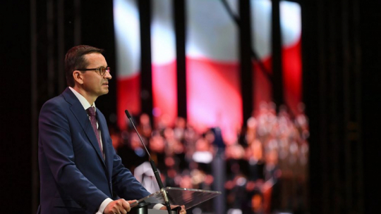 Premier Mateusz Morawiecki bierze udział w uroczystości z okazji otwarcia Parku Pamięci Narodowej „Zachowali się jak trzeba” w Toruniu. Fot. PAP/T. Żmijewski