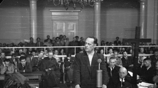łk Franciszek Niepokólczycki podczas procesu Zarządu Głównego Zrzeszenia Wolność i Niezawisłość. Kraków, 08.1947. Fot. PAP/CAF/W. Kondracki