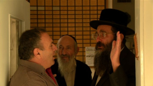 Kadr z filmu „Żyd Ishai”, dostępnego na platformie filmowej „Kina z duszą”. Źródło: www.facebook.com/kinozdusza 