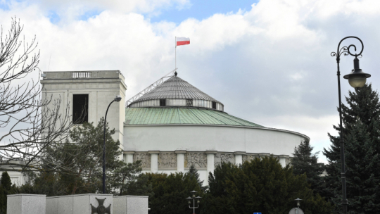 Budynek Sejmu w stolicy. Fot. PAP/R. Pietruszka