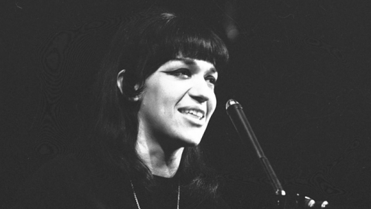 Ewa Demarczyk. Kraków, 1967 r. Fot. PAP/CAF/H. Rosiak