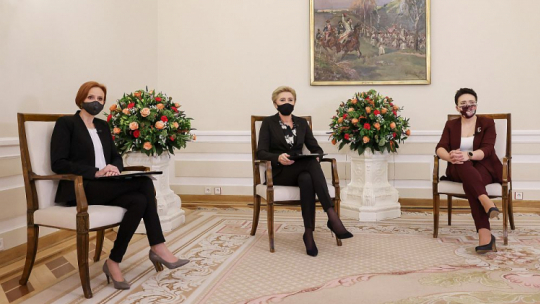 Dyskusja o języku w pandemii w Pałacu Prezydenckim. Fot. Grzegorz Jakubowski / KPRP