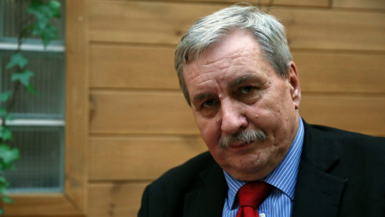 Prof. Jerzy Eisler. Fot. PAP/T. Gzell