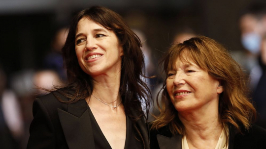 Charlotte Gainsbourg i Jane Birkin. Fot. PAP/EPA