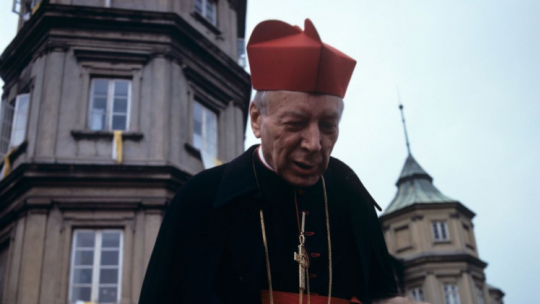 Prymas Polski kard. Stefan Wyszyński podczas I pielgrzymki papieża Jana Pawła II do Polski, Częstochowa, 06.06.1979. Fot. PAP/B. Różyc