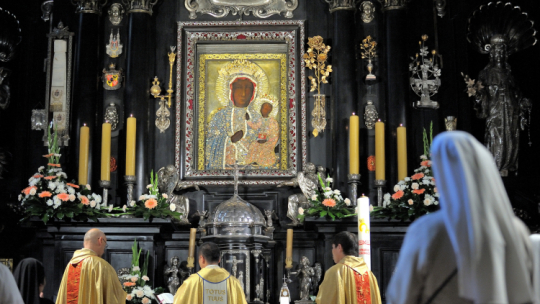 Klasztor Jasnogórski. Kaplica Cudownego Obrazu. Fot. PAP/P. Piątkowski