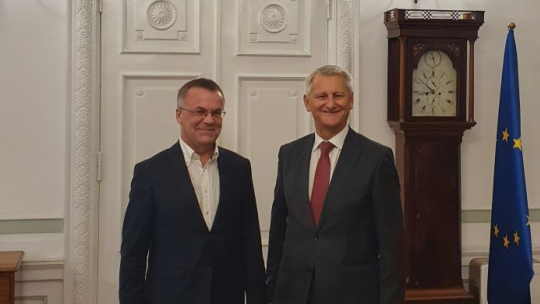 Spotkanie wiceministra Jarosława Sellina z austriacką delegacją w sprawie upamiętnienia w Gusen. Źródło: MKiDN