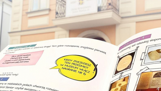 Interaktywna gra rodzinna. Źródło: Muzeum Dom Rodzinny Jana Pawła II w Wadowicach
