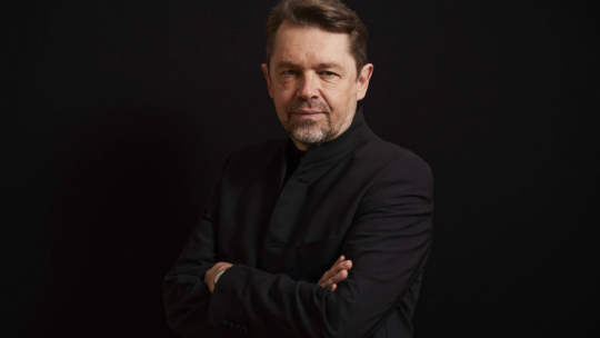 Dyrektor artystyczny Filharmonii Narodowej Andrzej Boreyko. Fot. PAP/A. Zawada