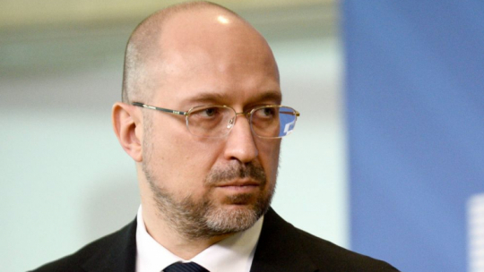 Premier Ukrainy Denys Shmyhal. Fot. PAP/EPA/J. Geron