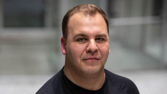 Łukasz Ksobiraj. Źródło: Opera i Filharmonia Podlaska w Białymstoku
