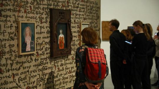 Wystawa „Opowieści okrutne. Aleksandra Waliszewska i symbolizm Wschodu i Północy”. Fot. PAP/R. Guz