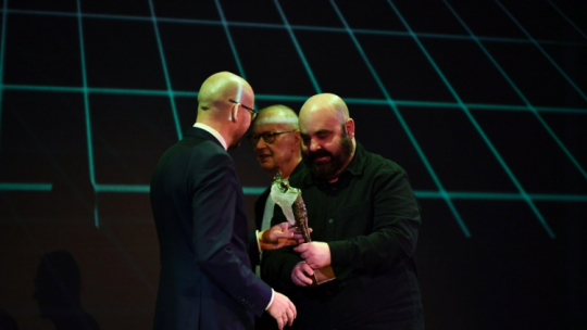 Laureatem Literackiej Nagrody Europy Środkowej Angelus za książkę „Pulverkopf” został Edward Pasewicz. Fot. PAP/M. Kulczyński