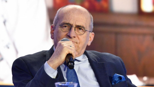 Minister spraw zagranicznych Zbigniew Rau. Fot. PAP/R. Pietruszka