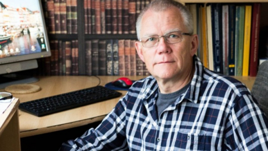 Prof. Jacek Wierzbicki. Źródło: www.uniwersyteckie.pl