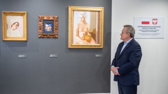 Wiceprezes Rady Ministrów, minister kultury i dziedzictwa narodowego Piotr Gliński podczas konferencji prasowej w siedzibie Muzeum Narodowego w Lublinie. Fot. PAP/W. Jargiło
