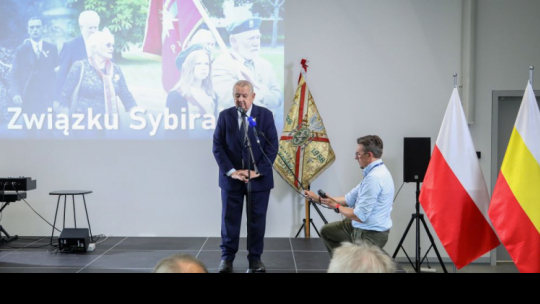 Białystok, 21.06.2023. Prezes zarządu głównego Związku Sybiraków Kordian Borejko podczas obchodów 95. rocznicy powstania Związku Sybiraków w Muzeum Pamięci Sybiru w Białymstoku. Fot. PAP/A. Reszko