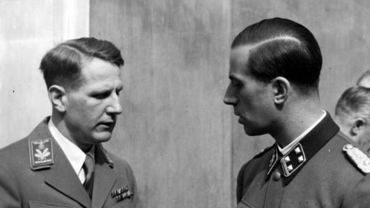 Szef służby zdrowia III Rzeszy Niemieckiej Leonardo Conti (L) i komisarz Rzeszy ds. zdrowia i higieny Karl Brandt, który nadzorował Aktion T4. Fot. NAC