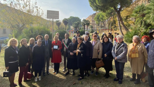 Inauguracja parku im. generała Władysława Andersa i 2. Korpusu Polskiego w Loreto koło Ankony. Źródło: Ambasada RP we Włoszech