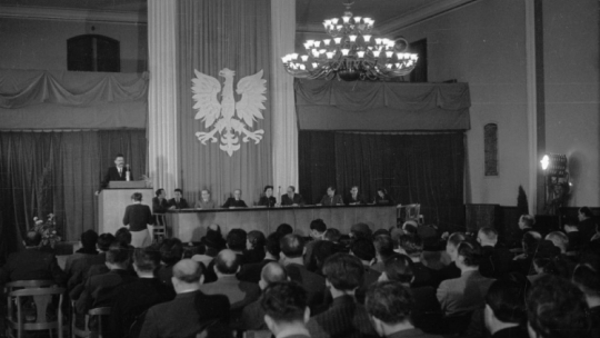 IV Zjazd Związku Zawodowego Literatów Polskich. Szczecin, 20.01.1949. Fot. PAP/W. Kondracki