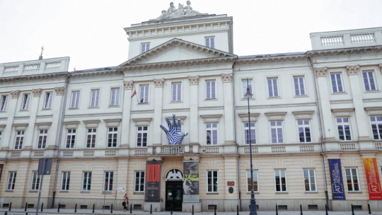 Siedziba warszawskiej Akademii Teatralnej. Fot. PAP/A. Zawada 