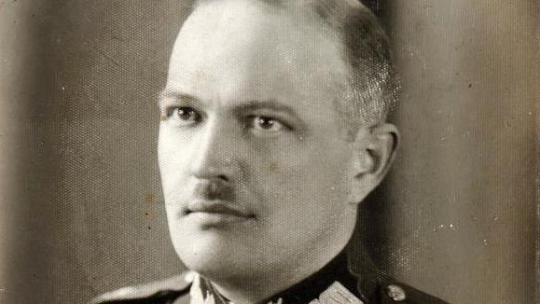 Gen. Mieczysław Smorawiński. Źródło: "Księga Cmentarna Polskiego Cmentarza Wojennego"